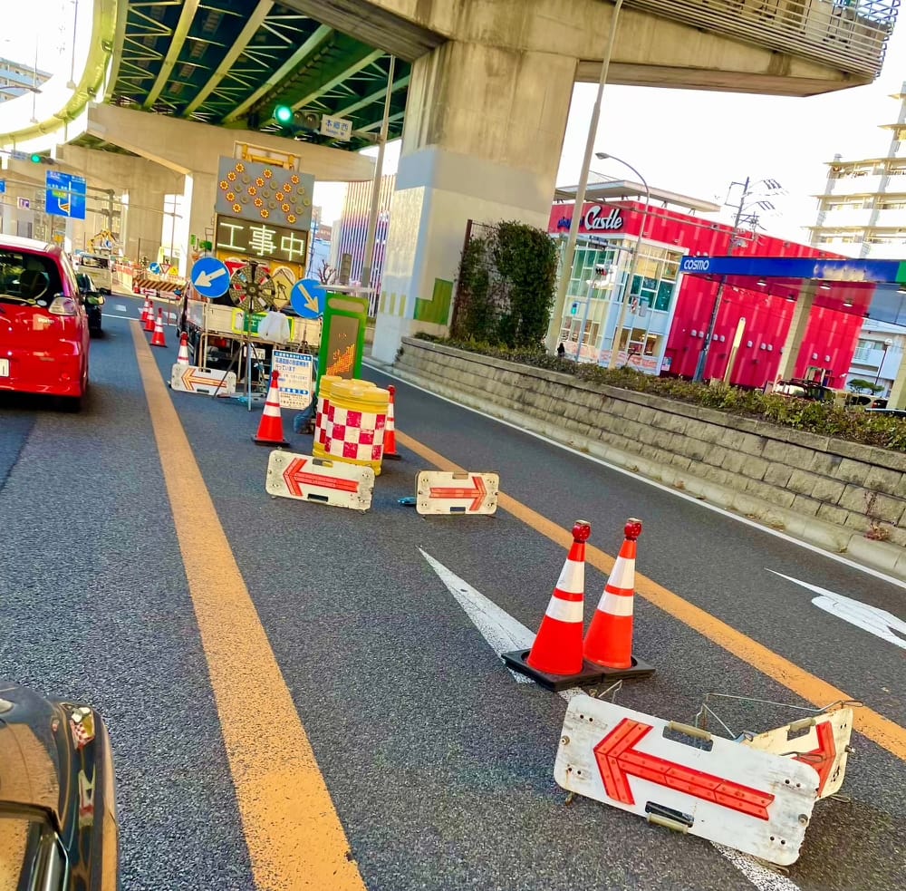 Nagoya's Asphalt Extravaganza: A Daring Dive into Avant-Garde Urban Art