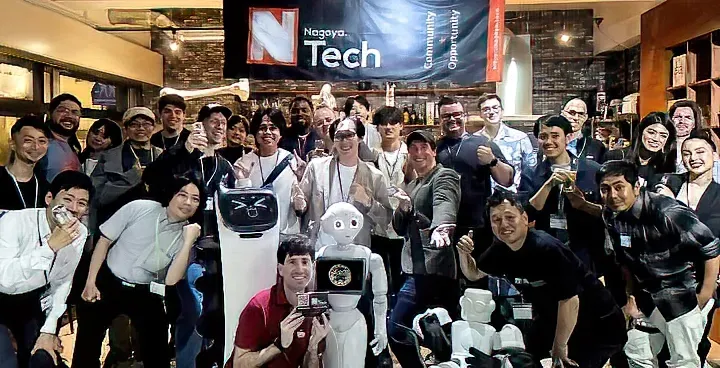 Group photo of Nagoya.Tech members at a meetup