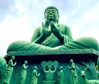 Tōgan-ji's Green Buddha